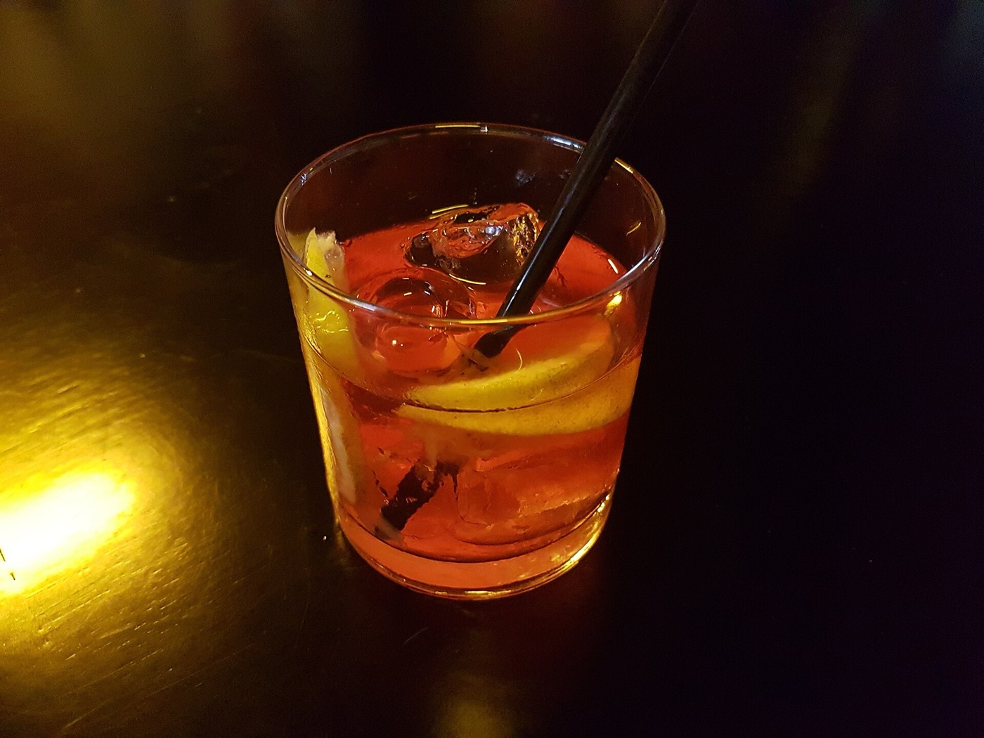 Negroni im Glas